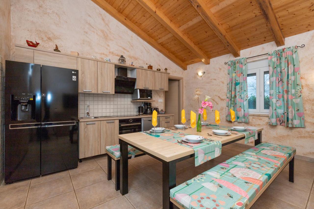Villa Stari Punat Sveti Petar u Sumi ภายนอก รูปภาพ